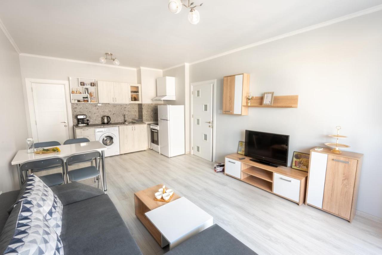 Lovely 1Bed Apartment For 4 Guests & Free Parking Plovdiv Esterno foto